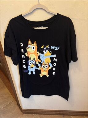 Bluey graphic tee!  large